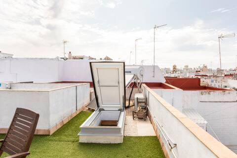 Bright With Ac And Rooftop Terrace In The Heart Of Privatunterkunft Cádiz