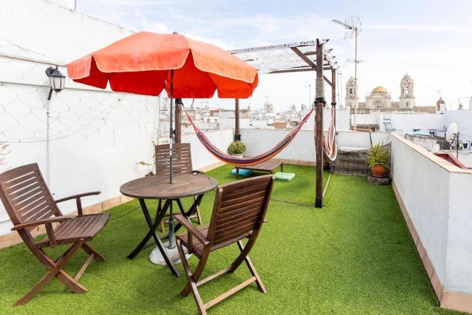 Privatunterkunft Bright With Ac And Rooftop Terrace In The Heart Of *