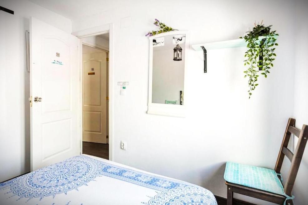 Privatunterkunft Bright With Ac And Rooftop Terrace In The Heart Of Cádiz